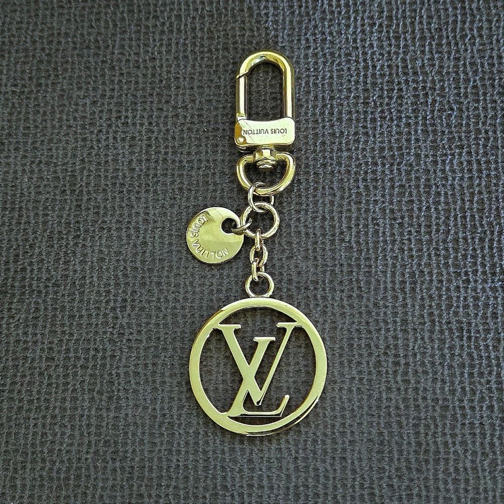 Louis Vuitton Circle Bag Charm WITHOUT Keyholder - Used